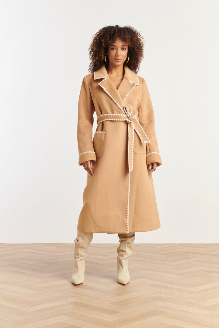 Dafne Coat