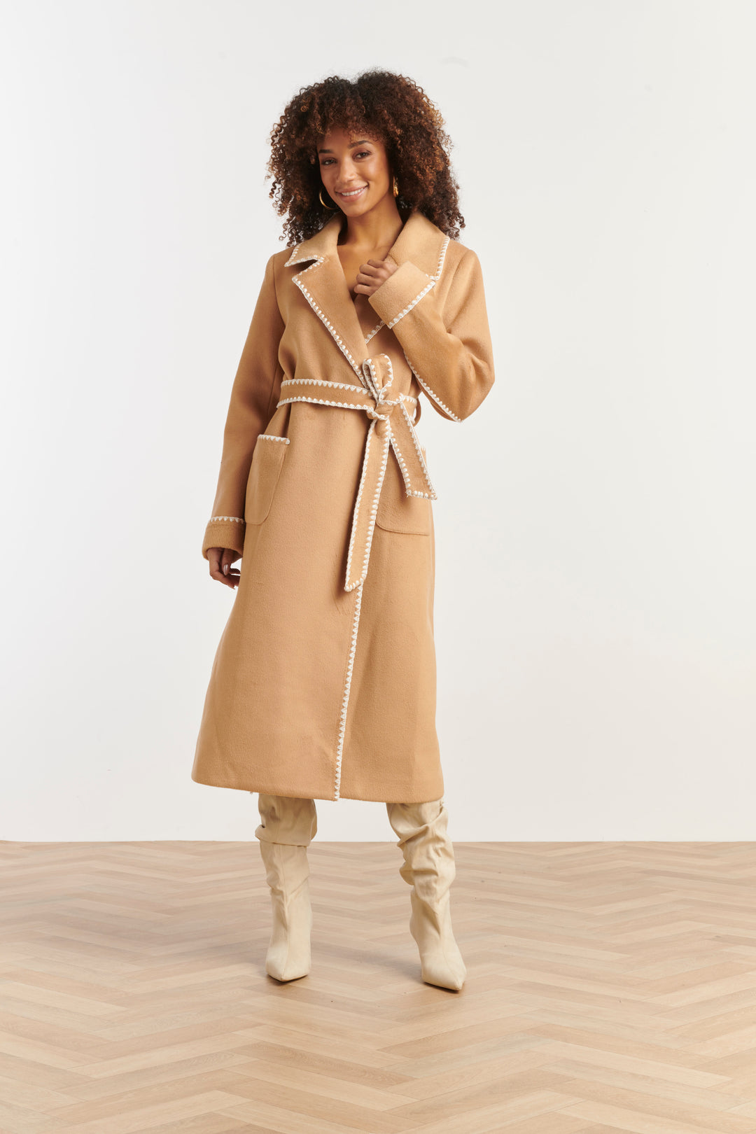 Dafne Coat