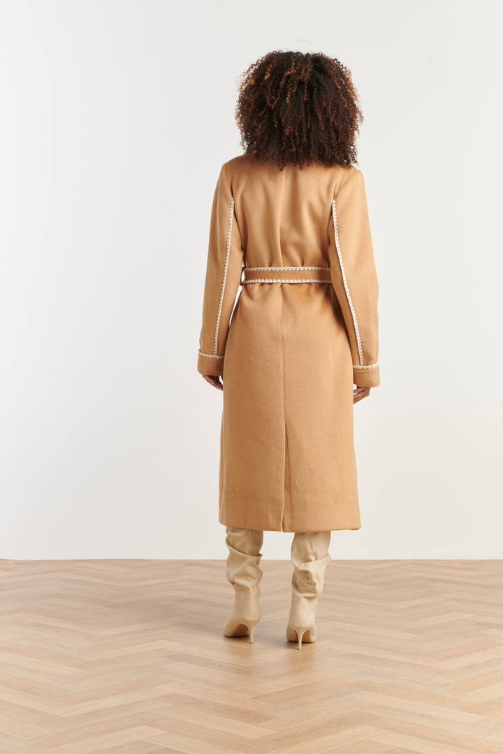 Dafne Coat