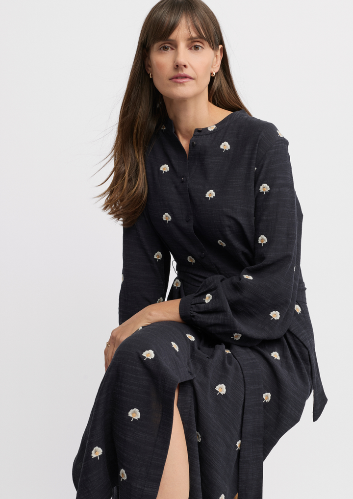 Queens Dress