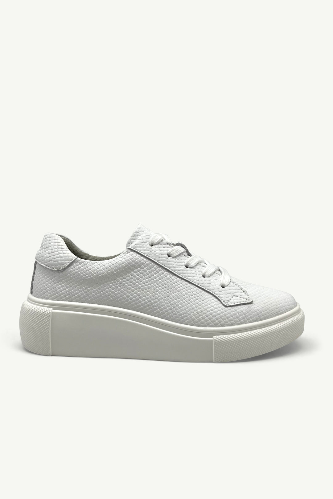 Bayley Sneaker