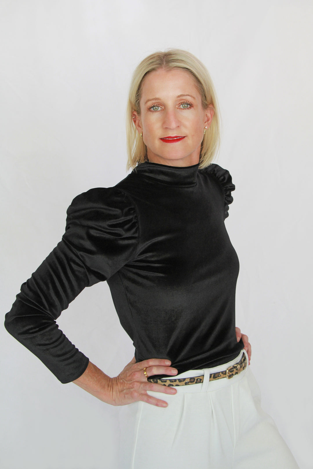 Zani Velvet Top