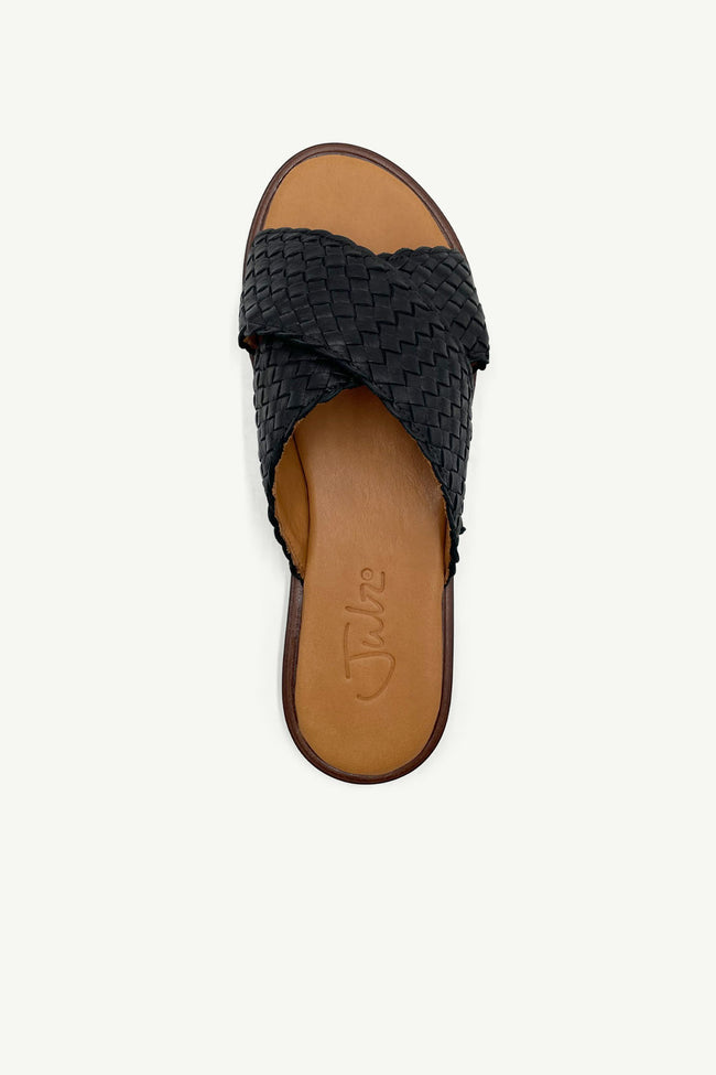 Kai Sandals