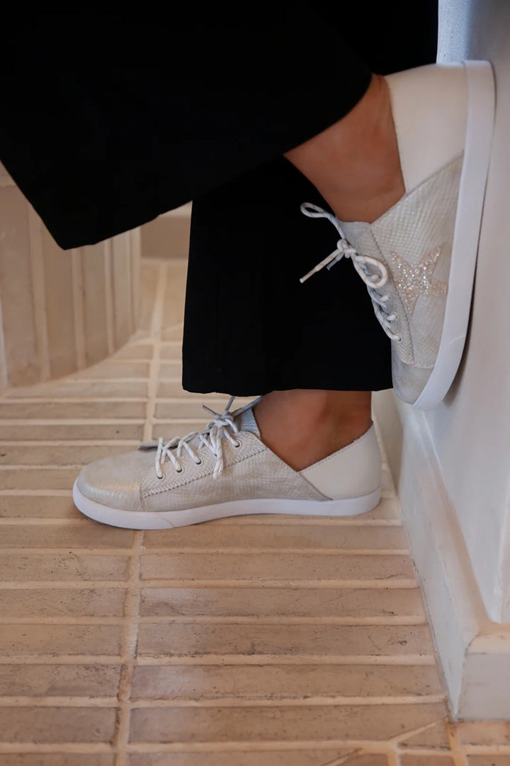 Vicki Sneaker